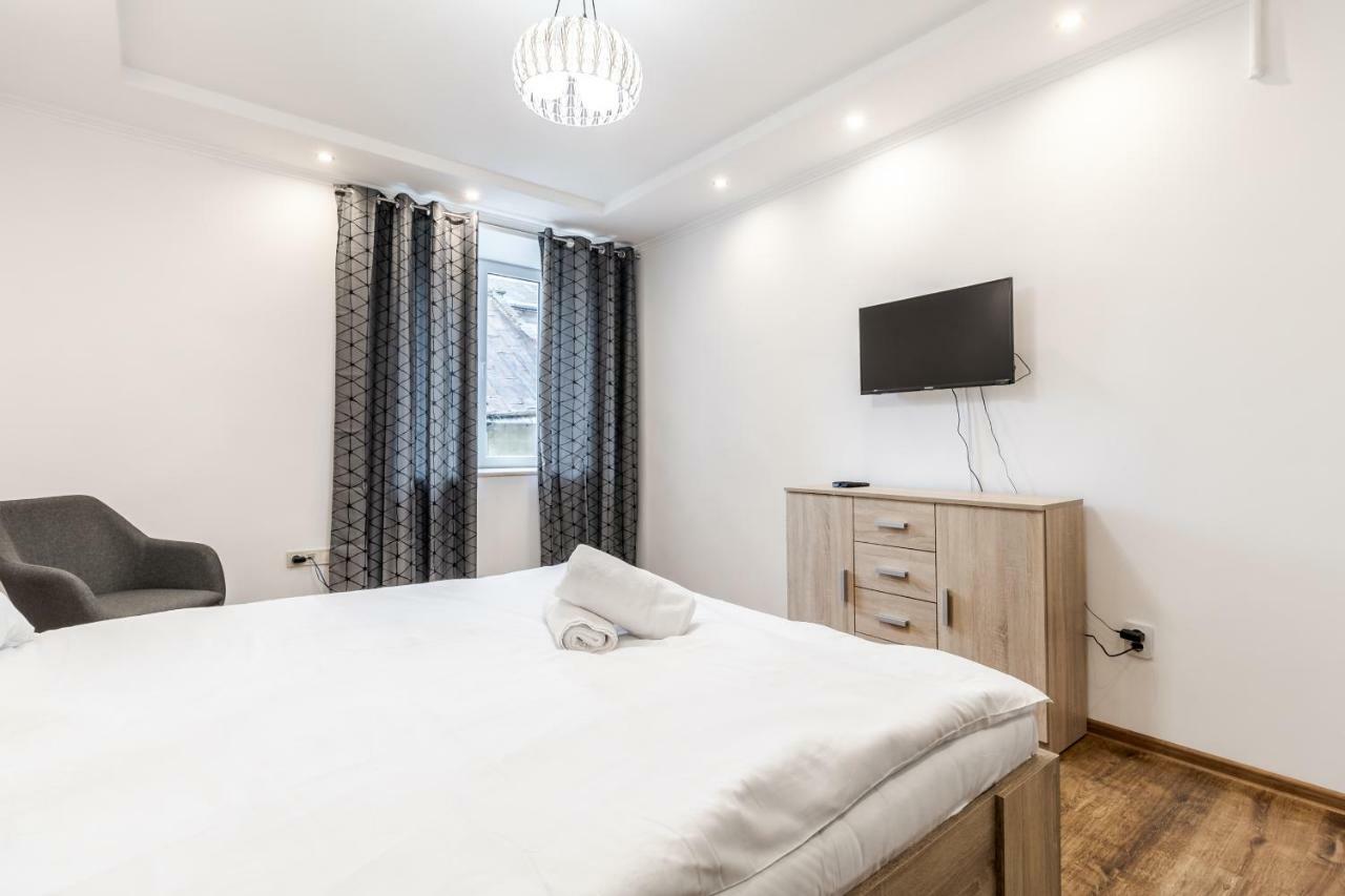 Homey Apartment リヴィウ エクステリア 写真